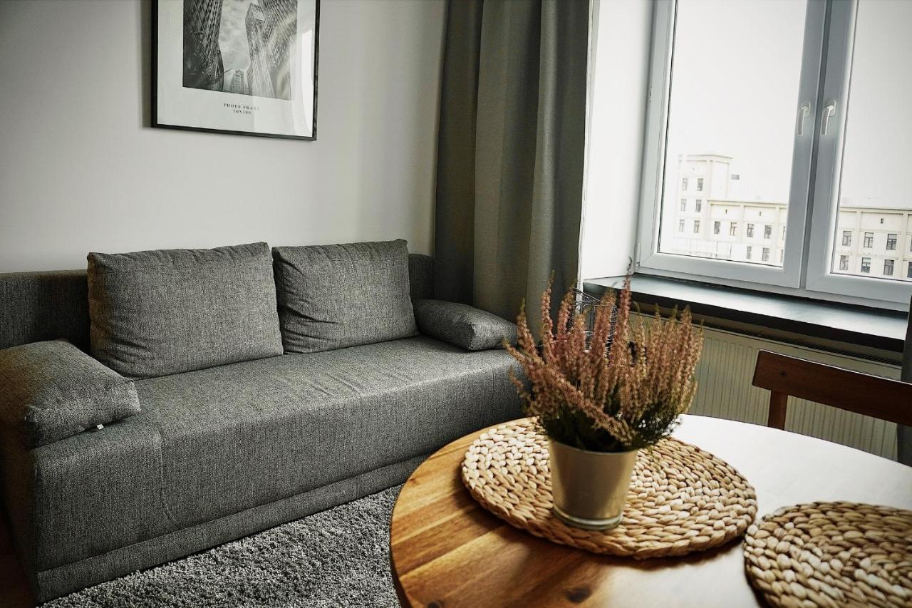 Cozy Apartment In Centrum Downtown Srodmiescie Zelazna Zelazna Jerozolimskie Palace Of Culture And Science! Wifi, Netflix, Hbo, Smarttv 55Cal Warsaw Luaran gambar