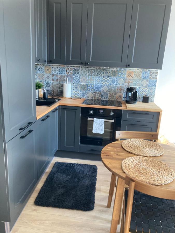 Cozy Apartment In Centrum Downtown Srodmiescie Zelazna Zelazna Jerozolimskie Palace Of Culture And Science! Wifi, Netflix, Hbo, Smarttv 55Cal Warsaw Luaran gambar