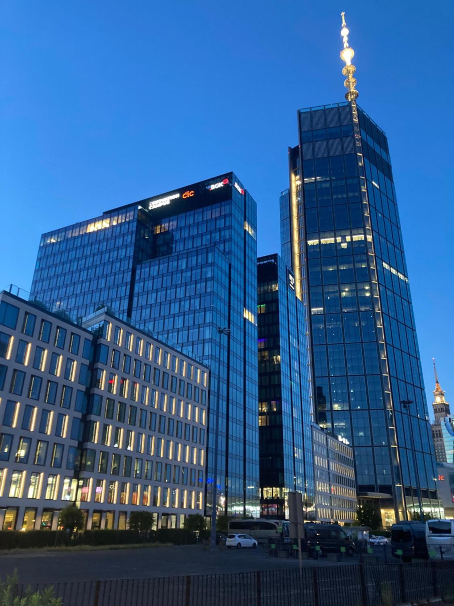 Cozy Apartment In Centrum Downtown Srodmiescie Zelazna Zelazna Jerozolimskie Palace Of Culture And Science! Wifi, Netflix, Hbo, Smarttv 55Cal Warsaw Luaran gambar